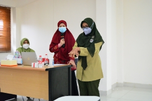 Pelatihan PPI (Pencegahan dan Pengendalian Infeksi)